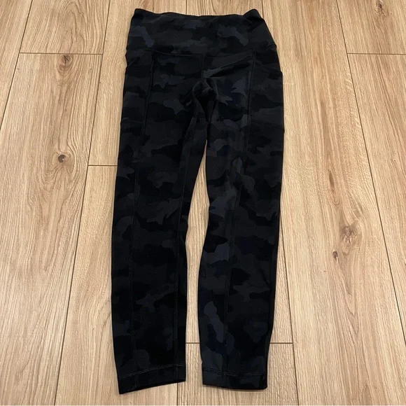 Yogalicious Black Camouflage Leggings - Picture 1 of 7